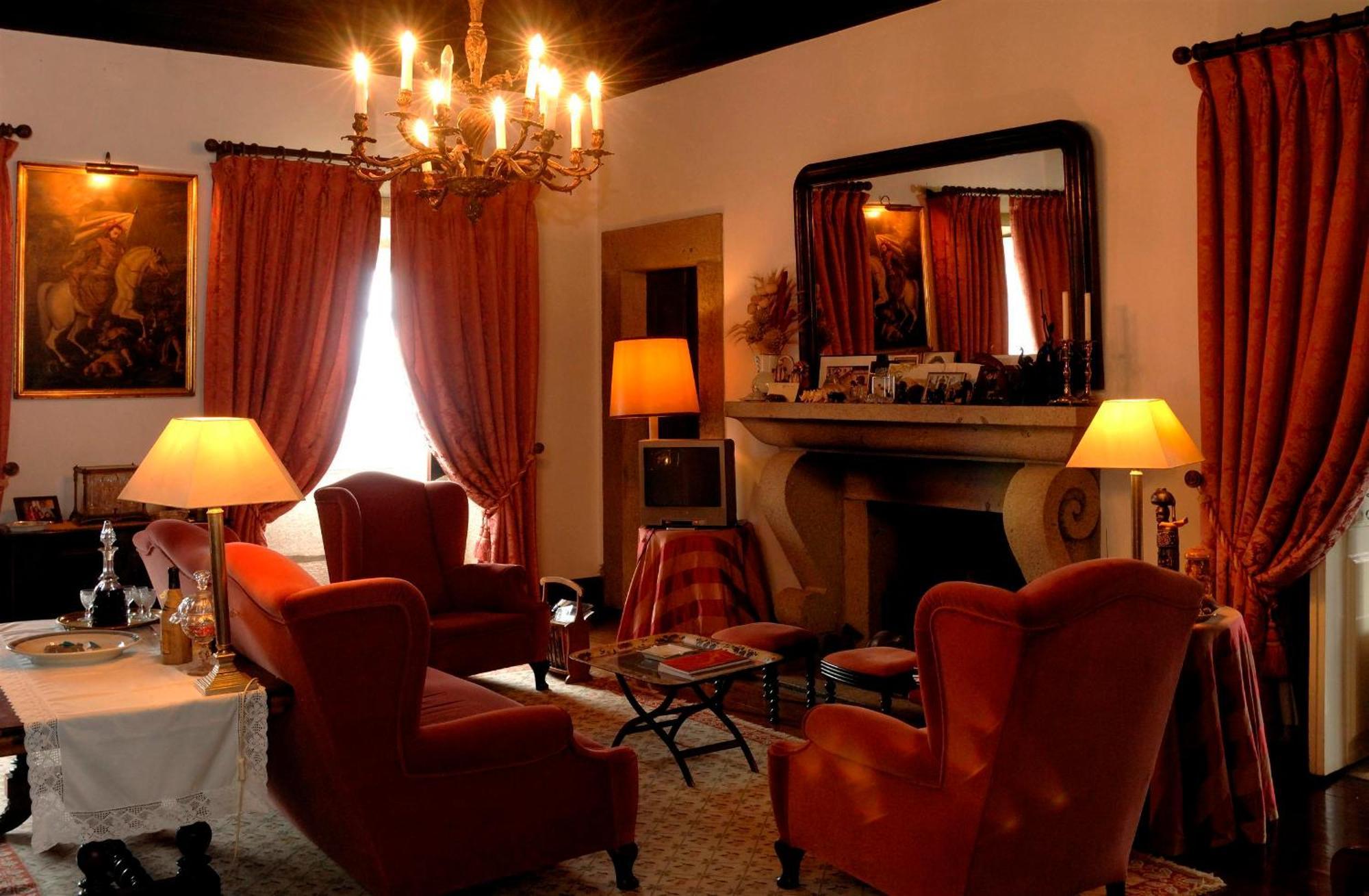 Paco De Calheiros - Turismo De Habitacao Bed & Breakfast Ponte de Lima Exterior photo